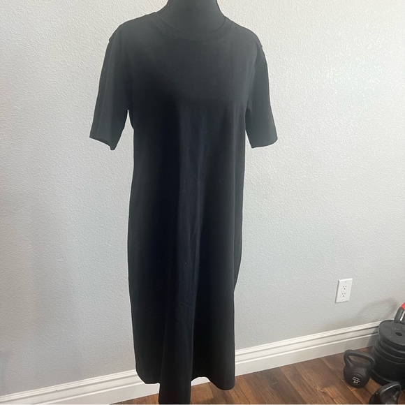 Pendleton Dresses & Skirts - Pendleton Basic Black T Shirt Midi Dress